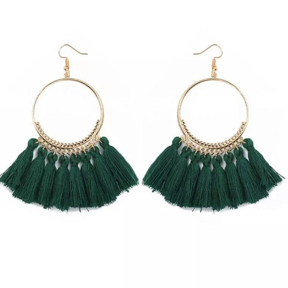 ✨2/$25✨Green Boho Tassels✨ - Picture 2 of 4